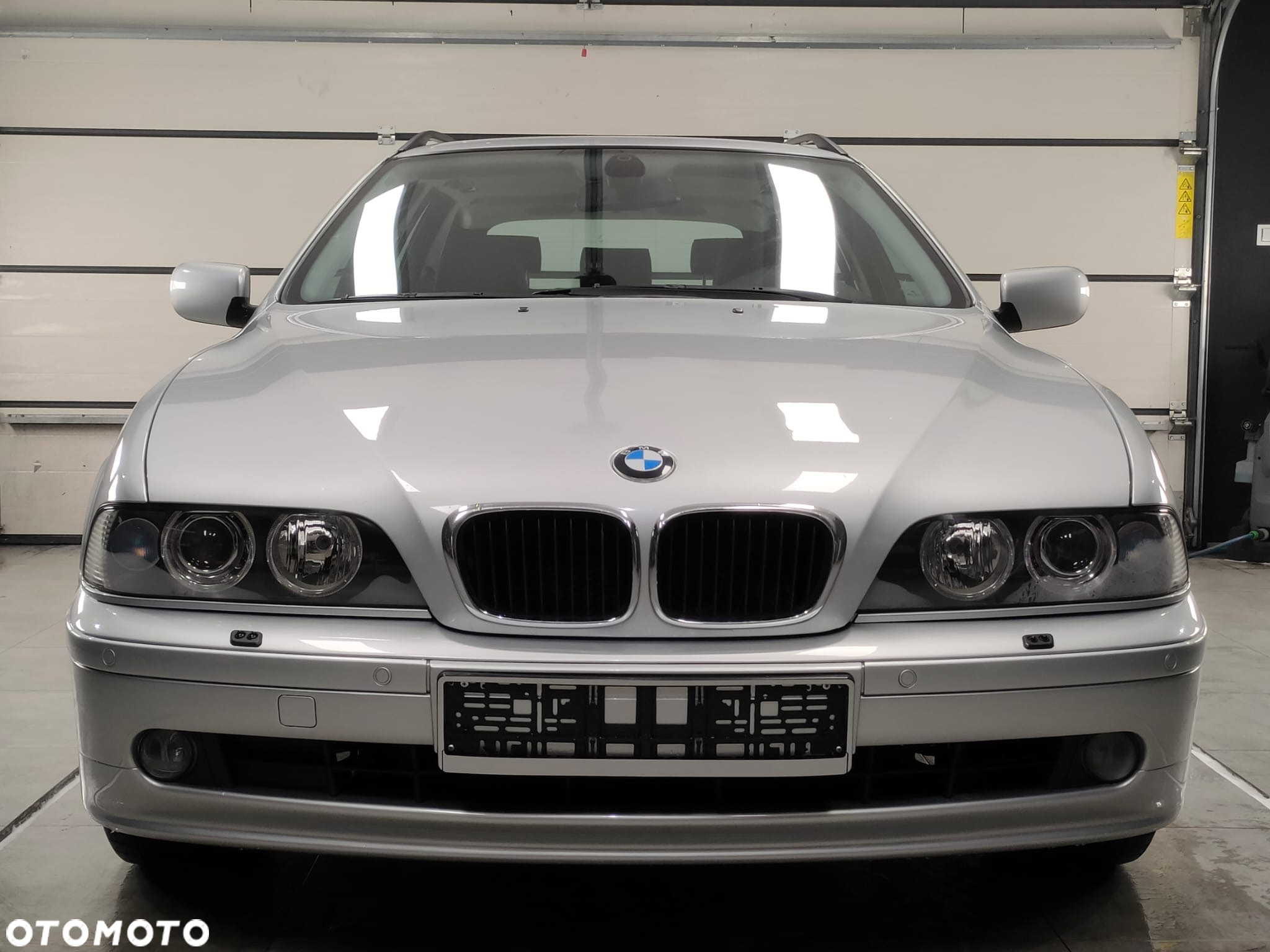 BMW Seria 5 525i - 5