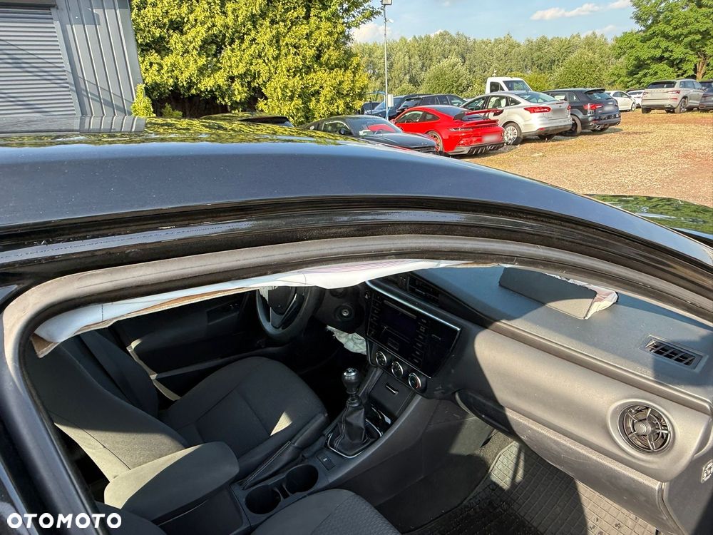 Toyota Corolla 1.6 Active - 14