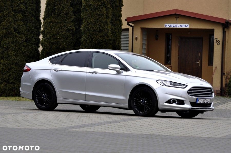 Ford Fusion - 7