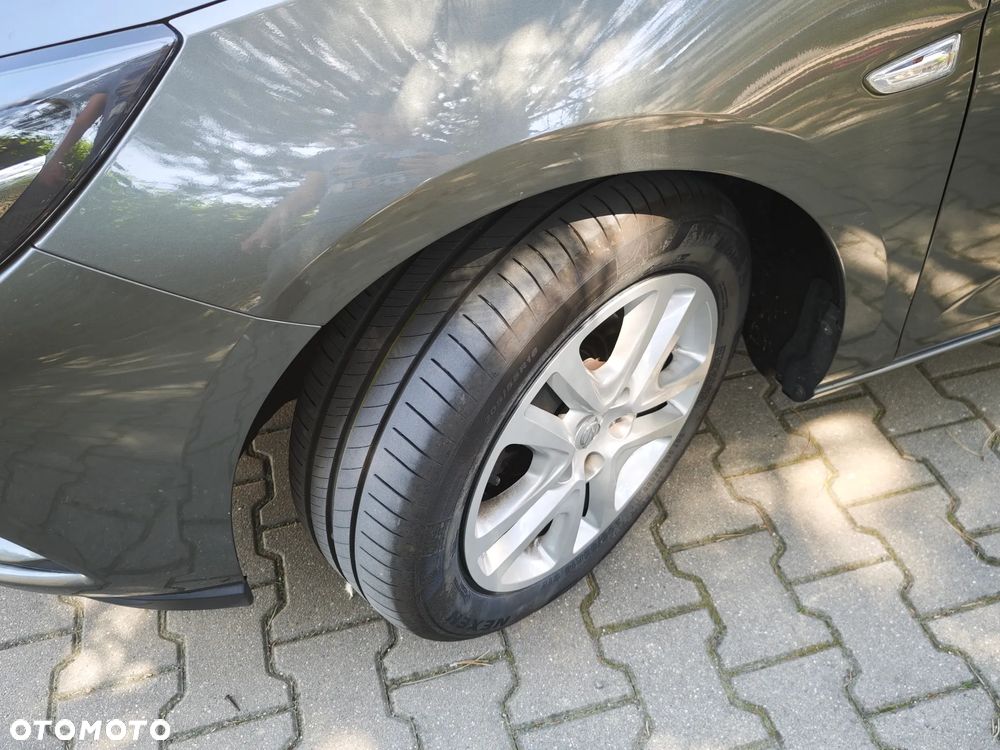 Opel Astra 1.6 D Start/Stop Selection - 15