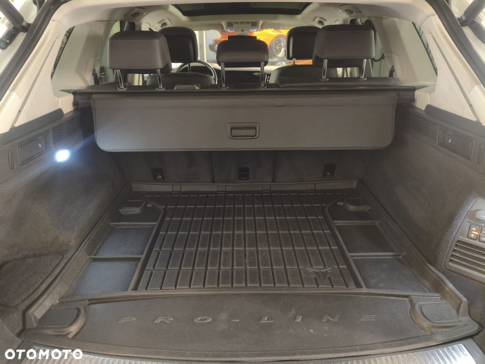 Volkswagen Touareg 3.0 V6 TDI SCR 4Mot Elegance - 20