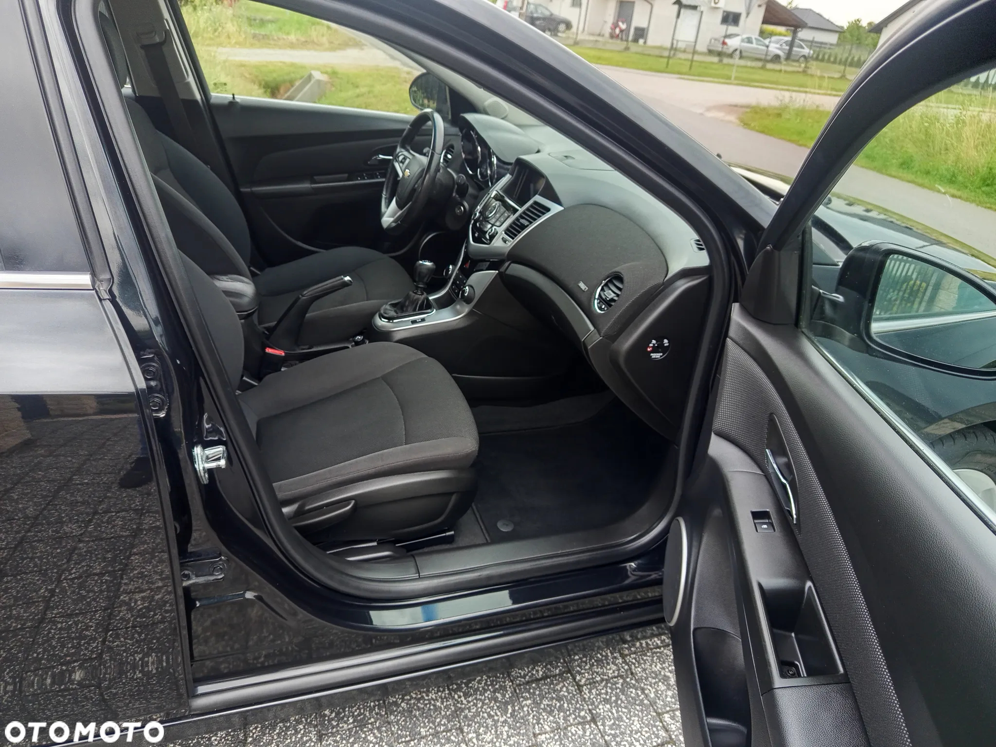 Chevrolet Cruze 1.8 LTZ+ - 18