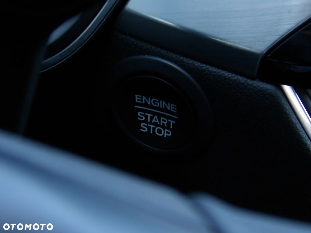 Ford Kuga 1.5 EcoBoost FWD Titanium X - 25
