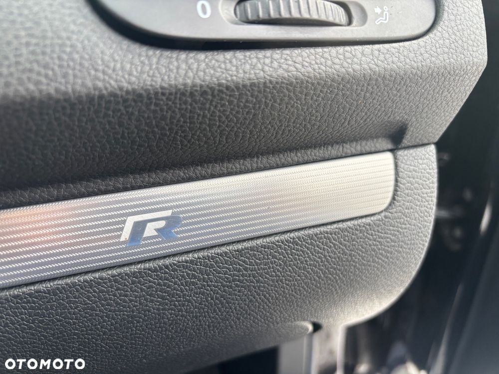 Volkswagen Scirocco R - 29