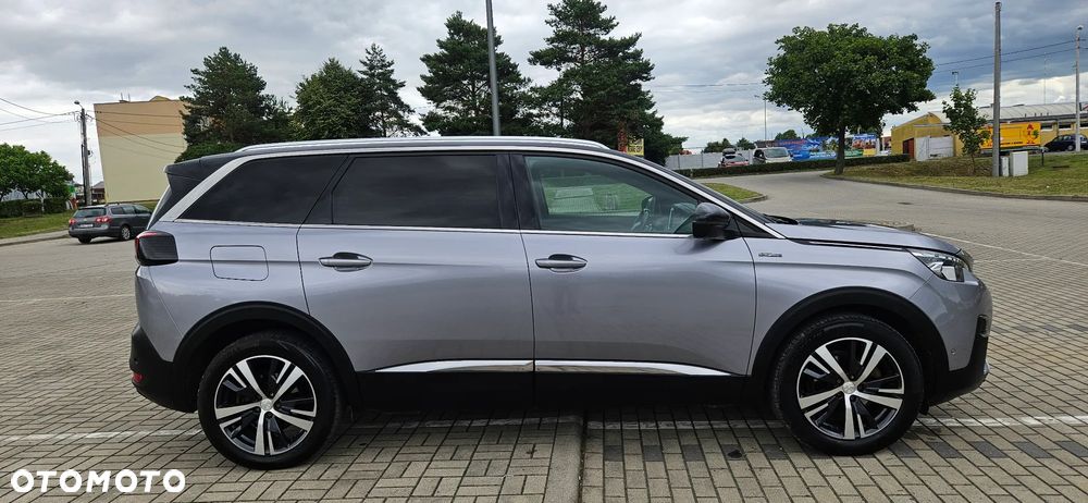 Peugeot 5008 - 24