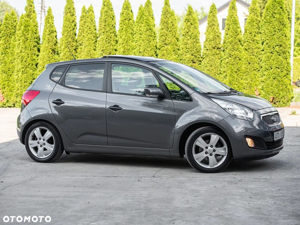 Kia Venga 1.4 CVVT Titanium Collection - 3