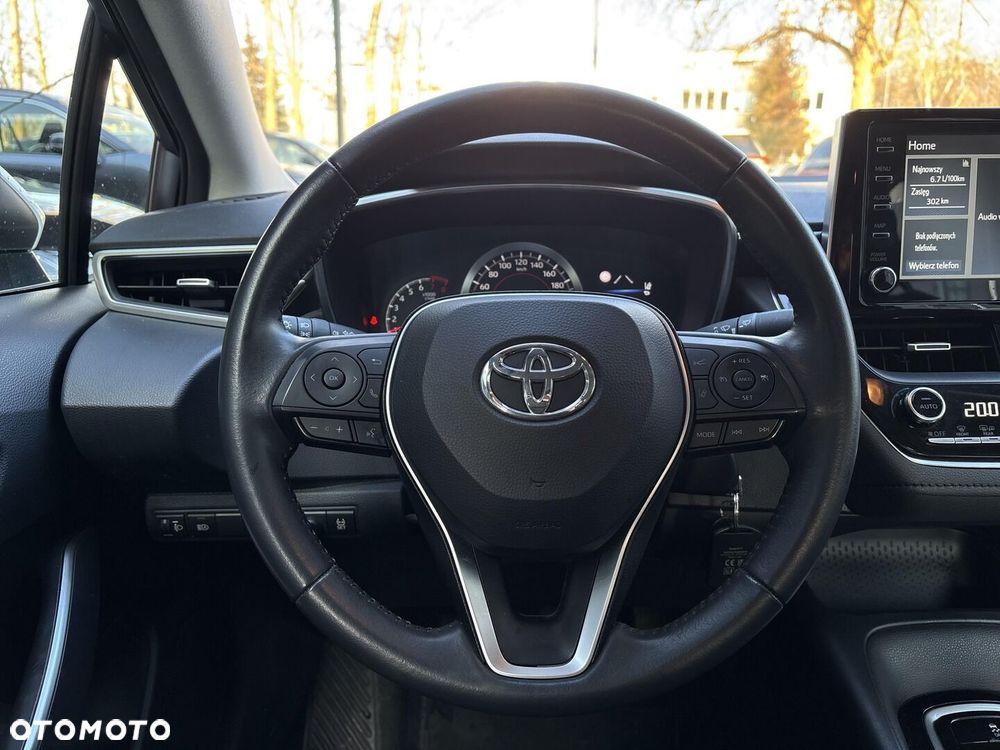 Toyota Corolla - 11