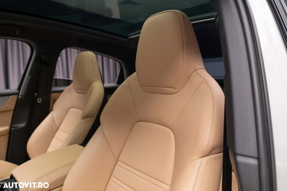 Porsche Cayenne Coupe E-Hybrid Tiptronic S - 26