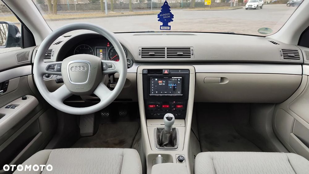 Audi A4 Avant 1.8T - 25