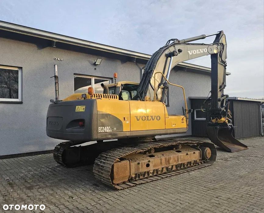 Volvo EC240 CL - 3