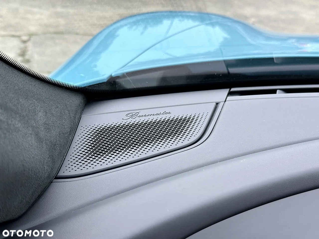 Porsche Taycan Turbo Cross Turismo - 26
