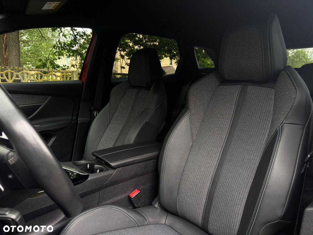 Peugeot 3008 BlueHDi 130 Stop & Start EAT8 Allure Pack - 19
