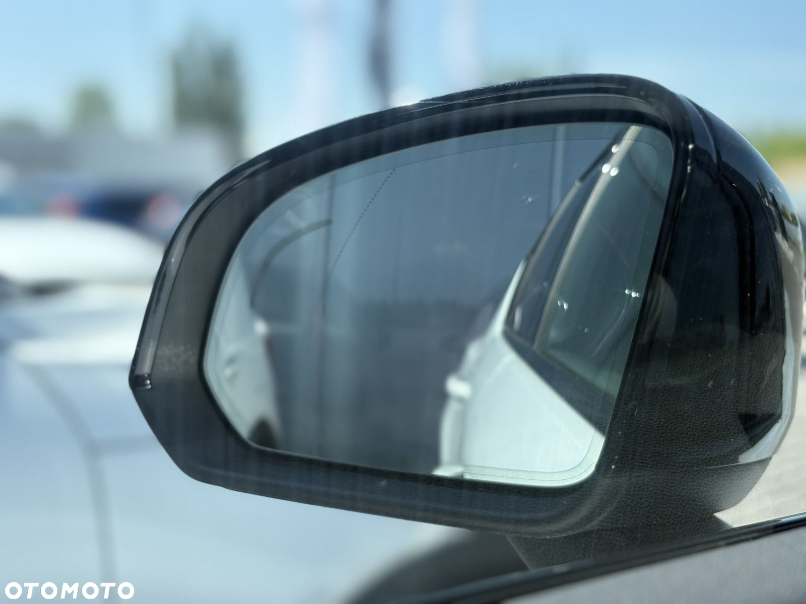 Volvo XC 40 - 32