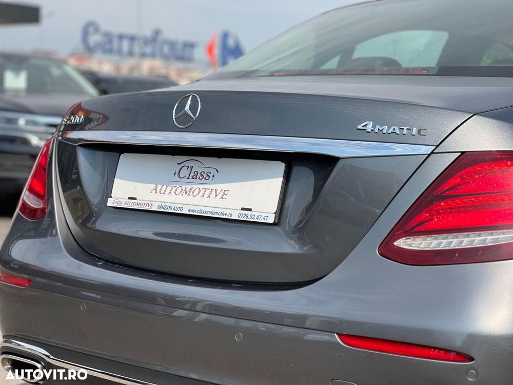 Mercedes-Benz E - 9