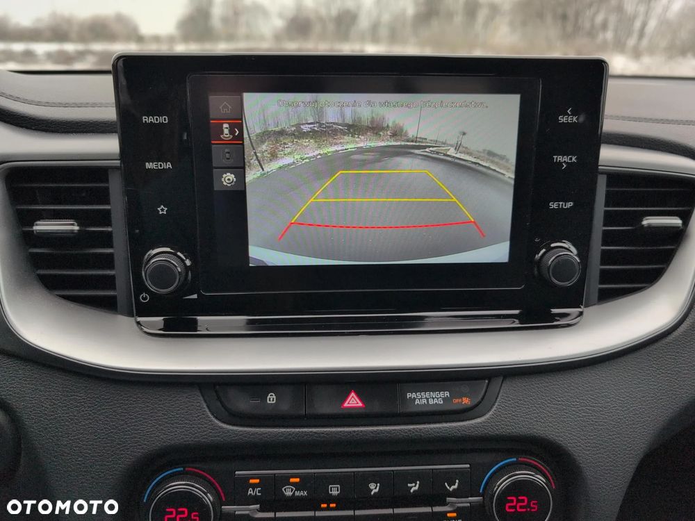 Kia Ceed 1.5 T-GDI M DCT - 23