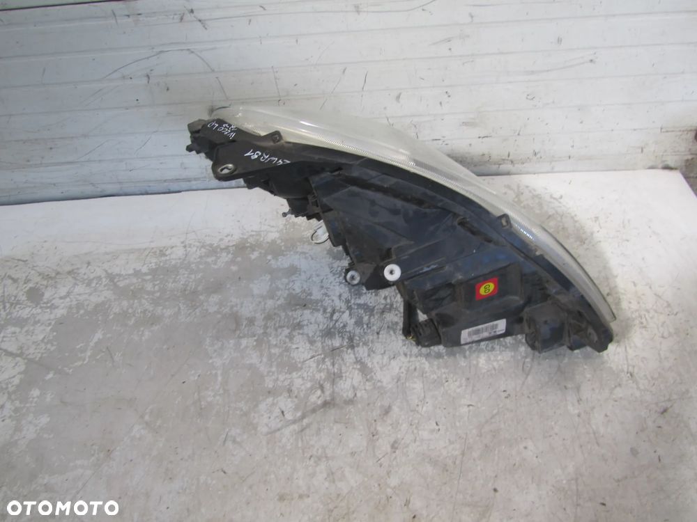 iveco daily 12r->lampa lewa przednia uk - 2