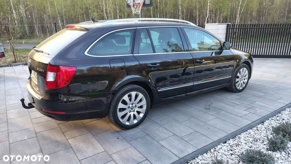 Skoda Superb 1.8 TSI FAMILY - 6