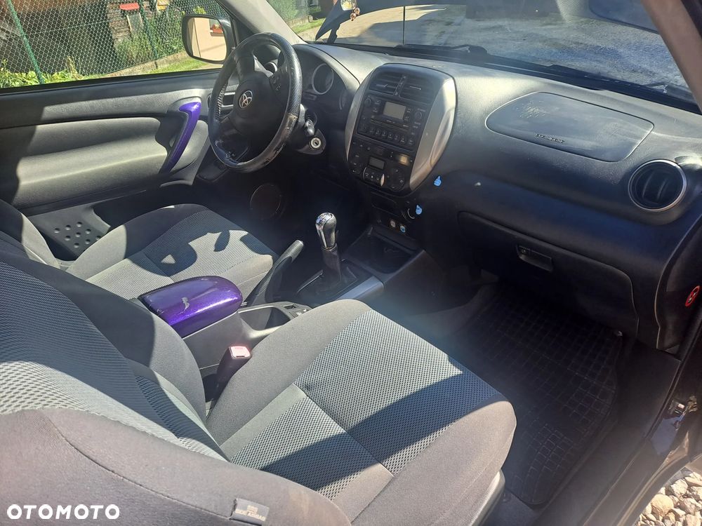 Toyota RAV4 D-4D 4x4 Edition - 9