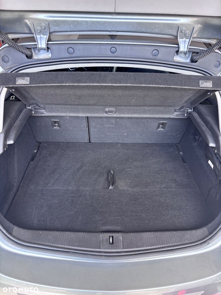 Opel Astra 1.7 CDTI DPF Cosmo - 14