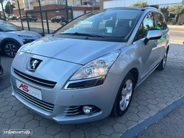 Peugeot 5008 1.6 HDi 7L Allure - 12