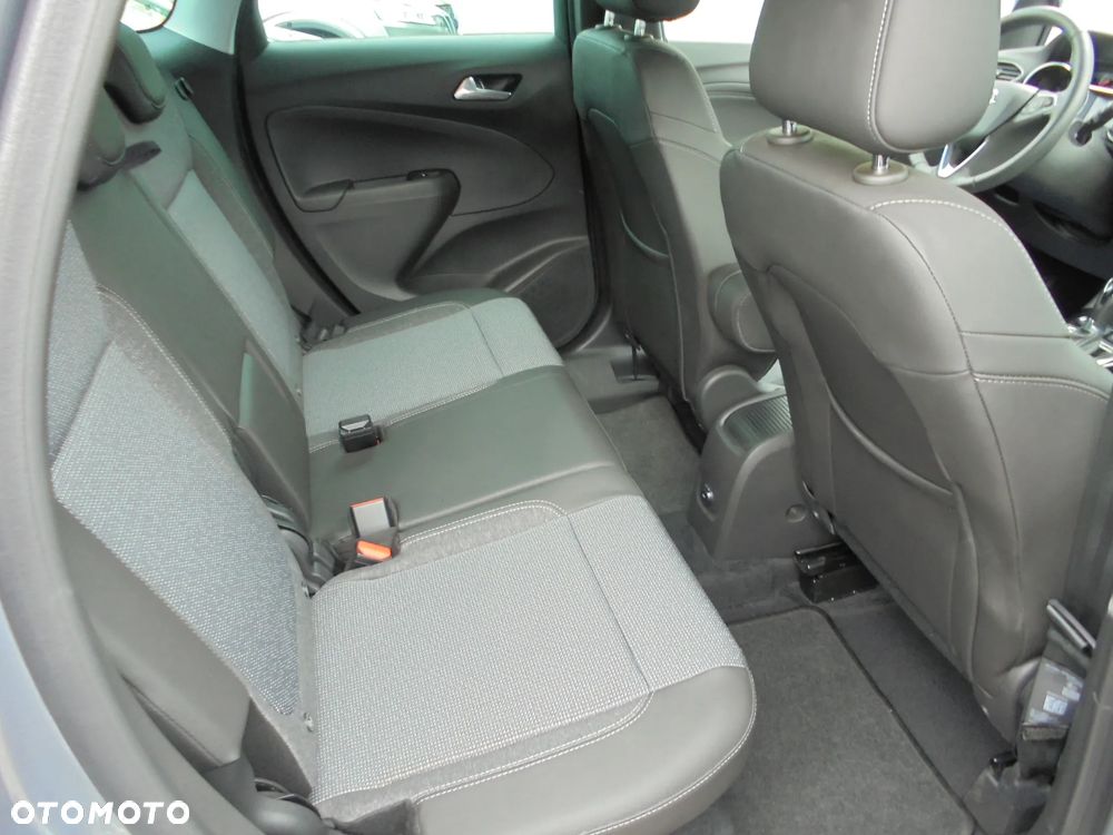Opel Crossland X - 17