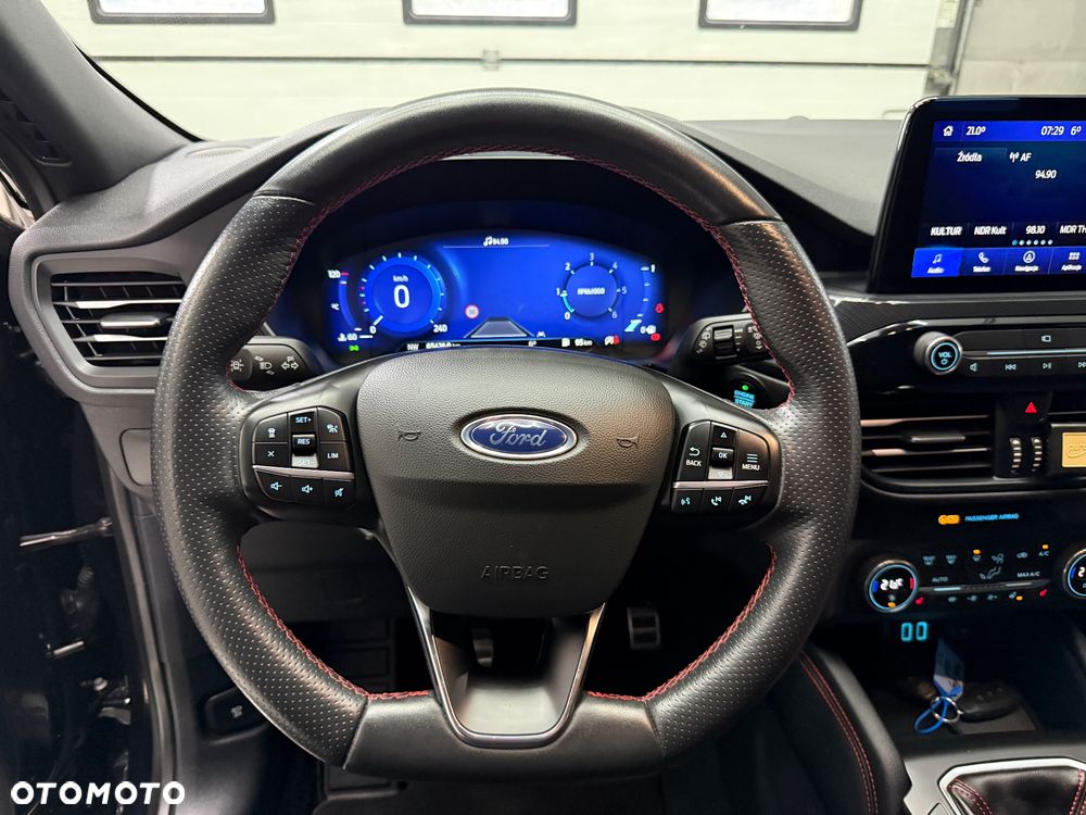 Ford Kuga 2.0 TDCi 2x4 ST-Line - 19