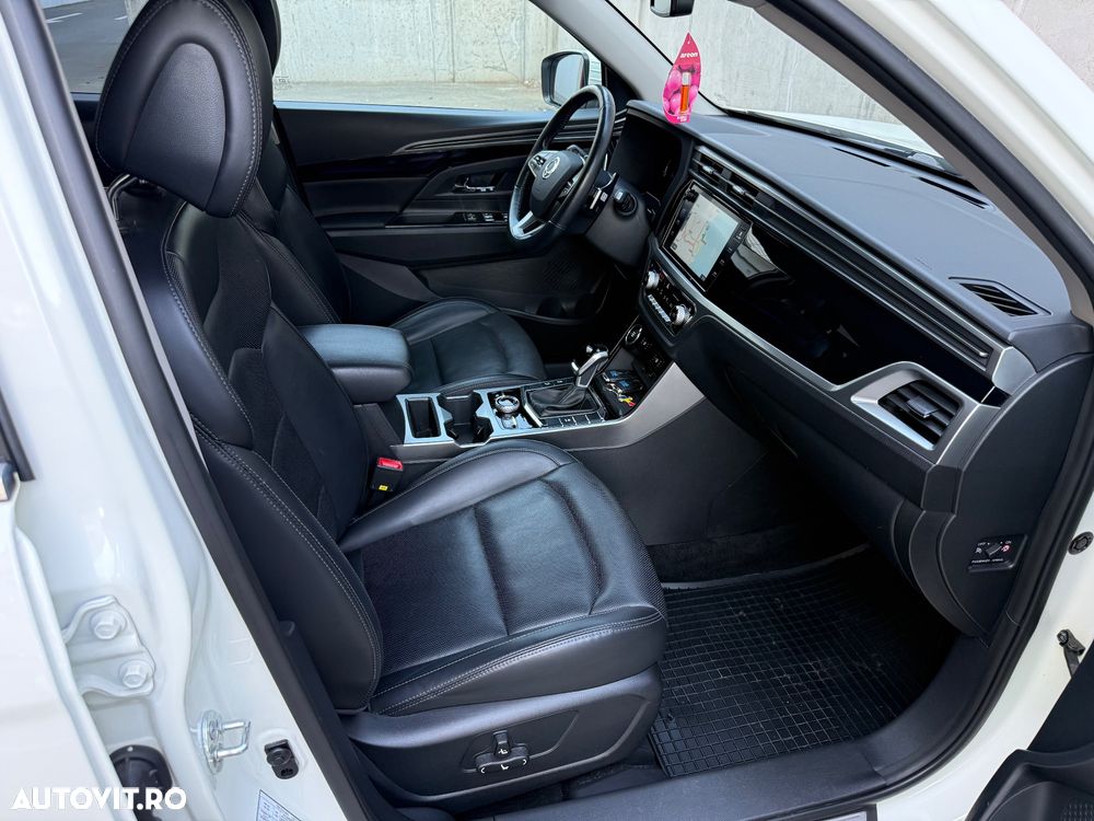 SsangYong Korando - 25