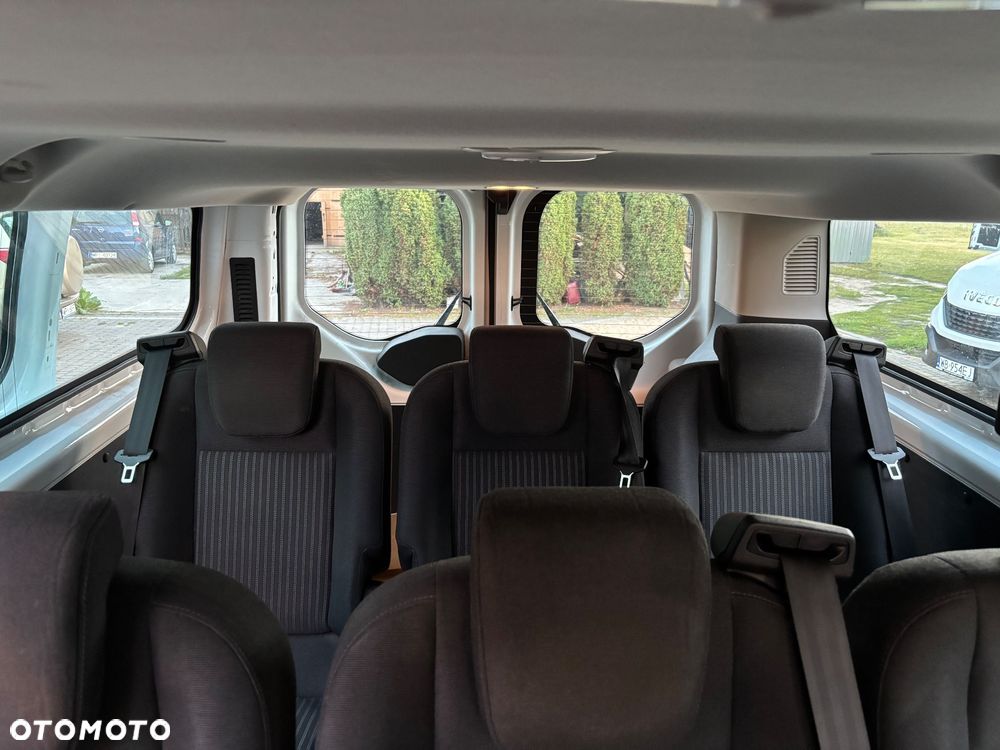 Ford Transit Custom - 11