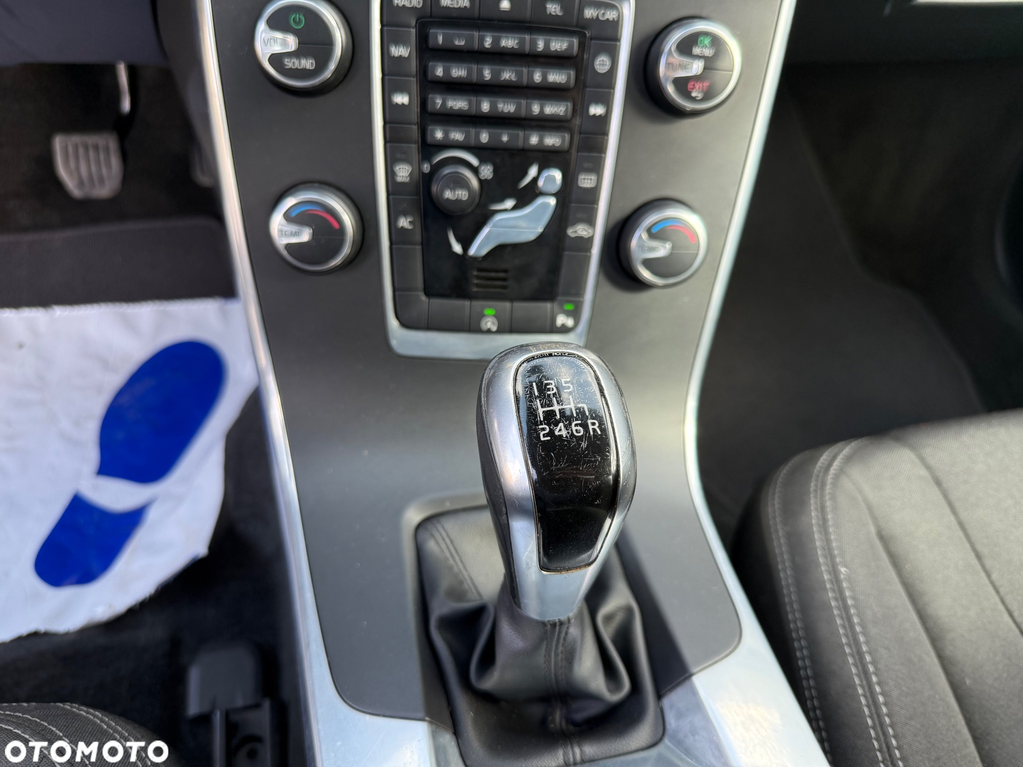 Volvo V60 D4 - 32