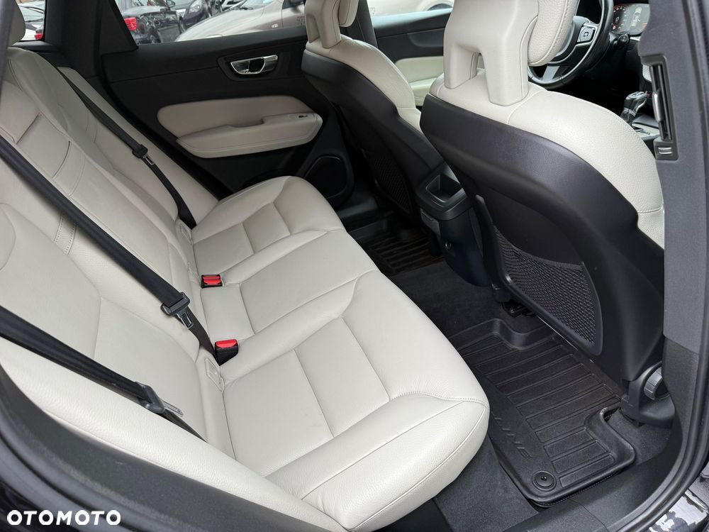 Volvo XC 60 D4 AWD Inscription - 9