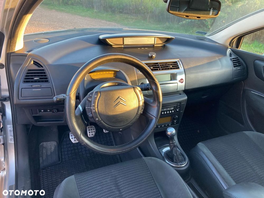 Citroën C4 2.0 16V VTR Pack - 8