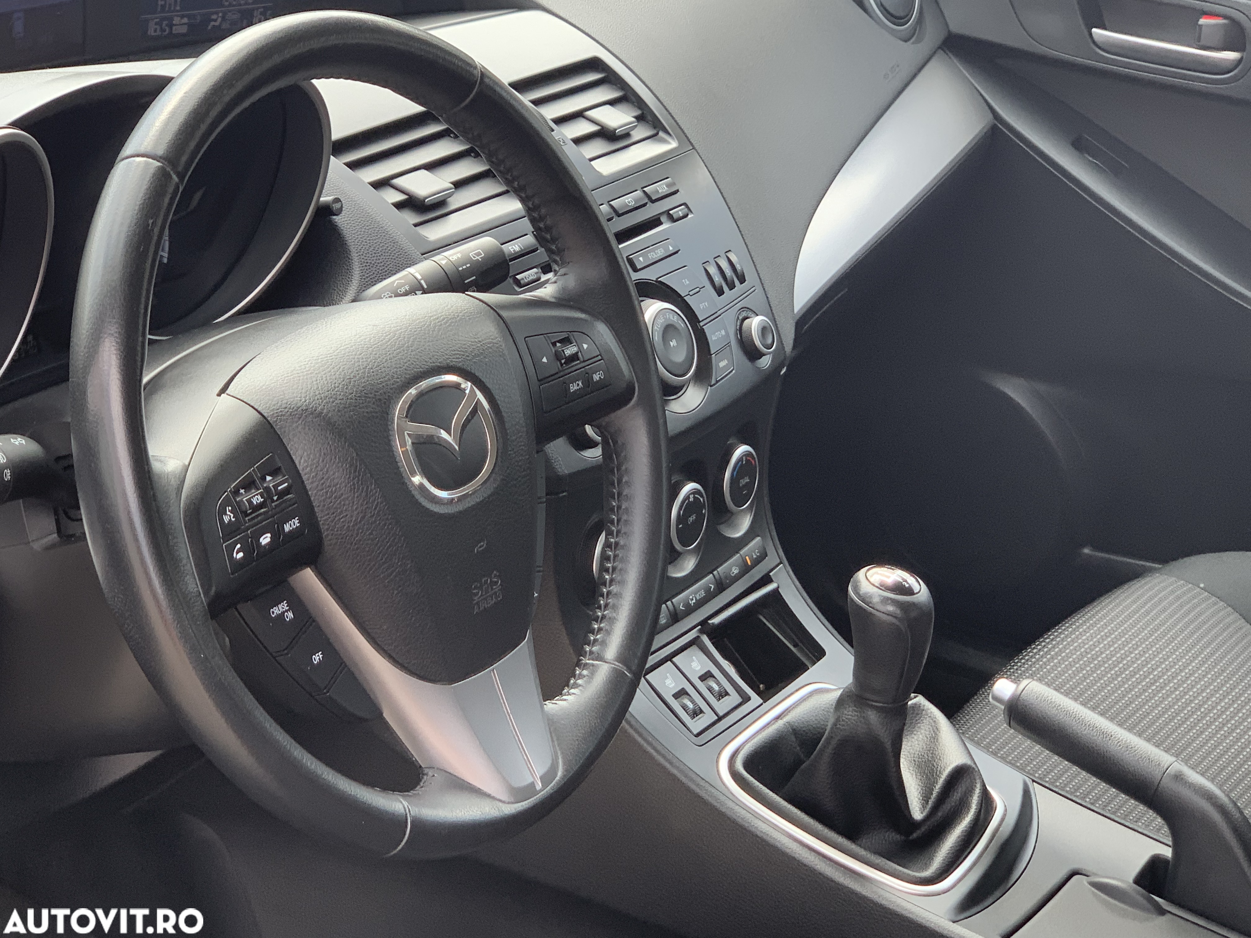Mazda 3 - 6