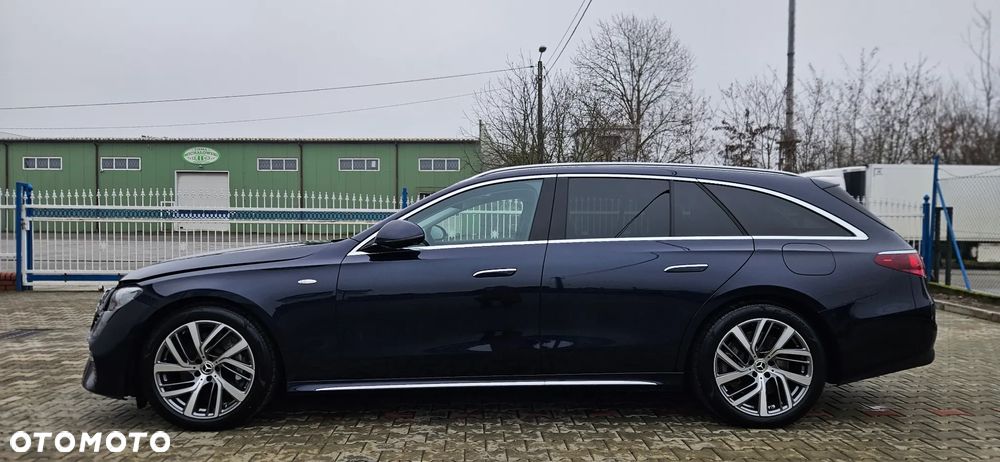 Mercedes-Benz Klasa E 300e 9G-TRONIC - 12