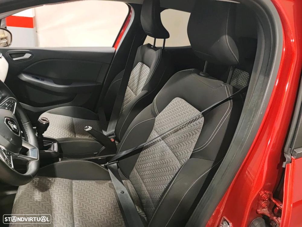 Renault Clio 1.0 TCe Evolution Bi-Fuel - 5