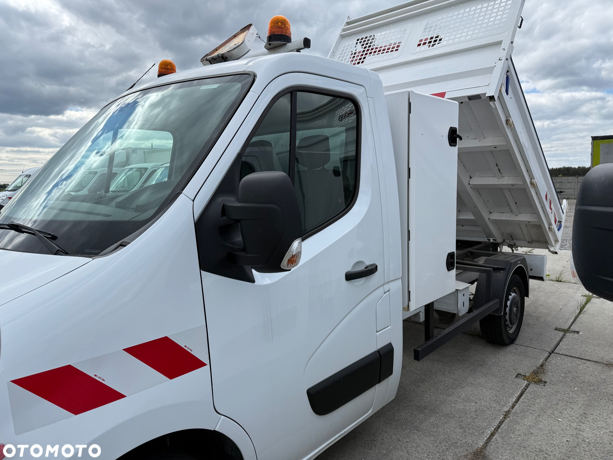 Renault MASTER 125 / 119.000KM / WYWROTKA / HAK / Z FRANCJI / STAN BDB / / / - 10