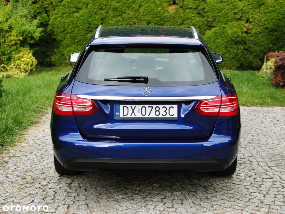 Mercedes-Benz Klasa C 200 Avantgarde - 13
