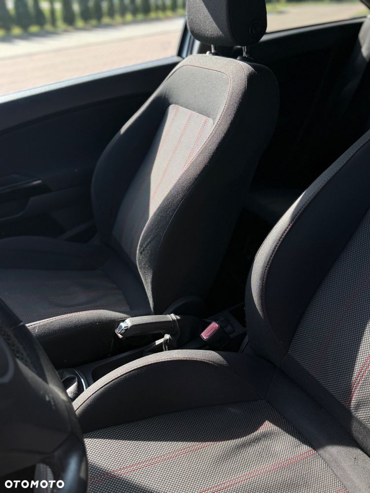Opel Corsa - 13