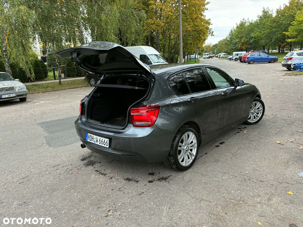 BMW Seria 1 114i Sport Line - 22