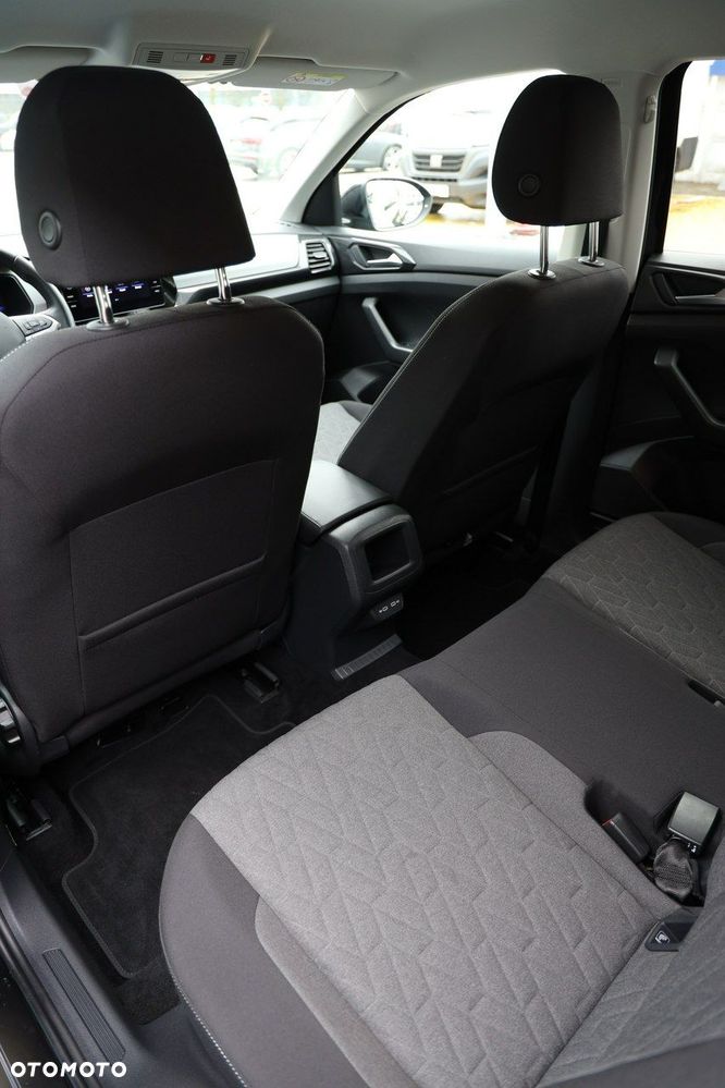 Volkswagen T-Cross - 27