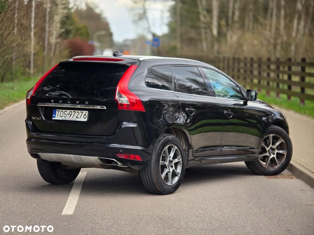 Volvo XC 60 D4 Drive-E Ocean Race - 4