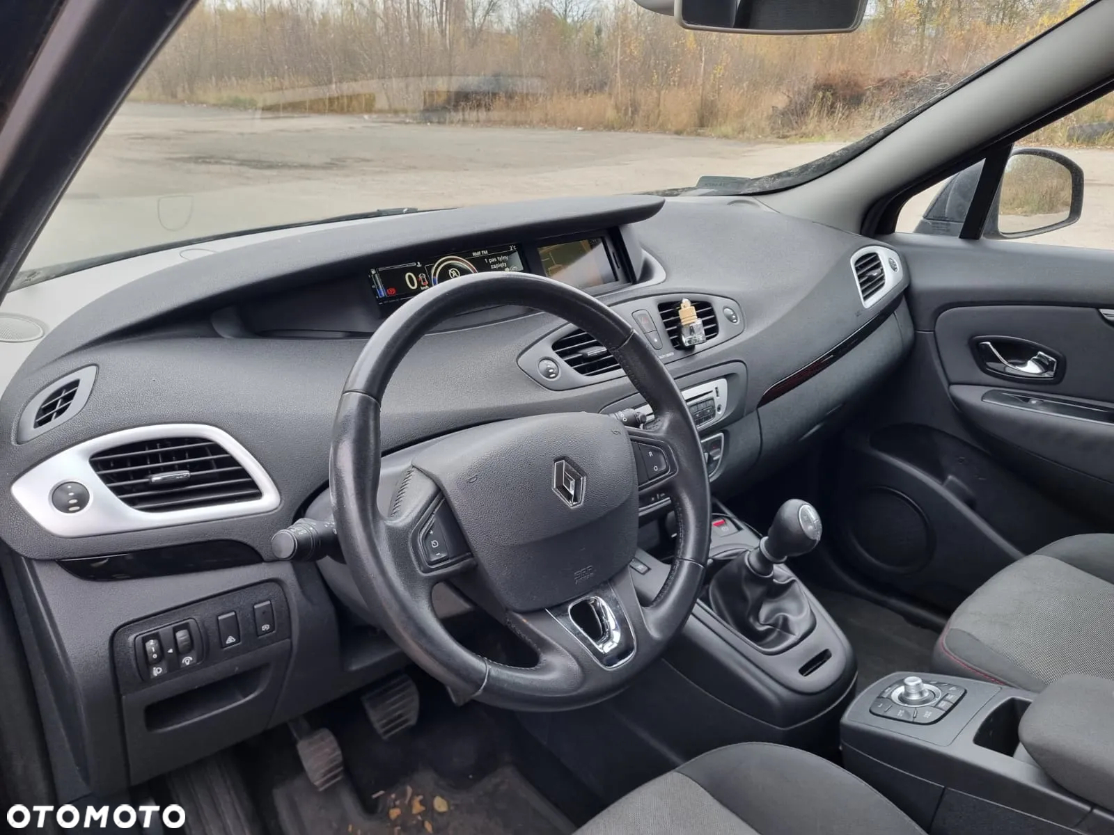 Renault Scenic - 13