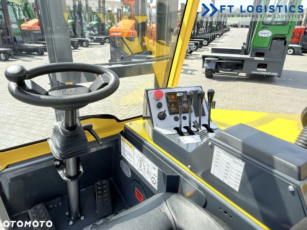 Combilift WÓZEK CZTEROKIERUNKOWY - WIELOKIERUNKOWY | COMBILIFT CB3000 | GAS | DUPLEX 4000MM | POZYCJONER WIDEŁ | PRZESUW WIDEŁ | NOWE OPONY | PO SERWISIE | STAN IDEALNY | Szeroka oferta wózków czterokierunkowych i bocznych, dopasowanych do różnorodnych potrzeb i zastosowań - 34