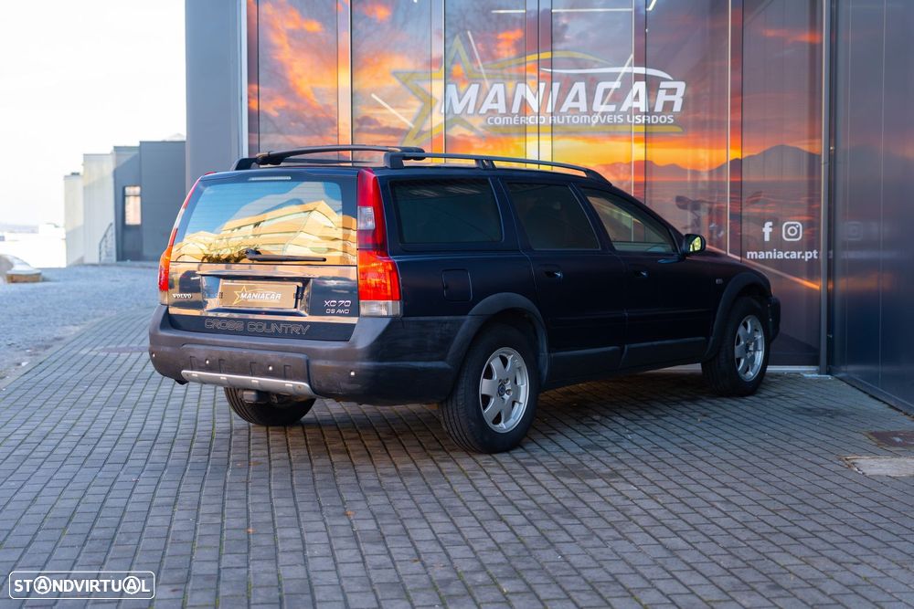 Volvo XC 70 D5 Nivel 2 Auto. - 6