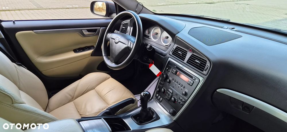 Volvo S60 2.4 Premium - 27
