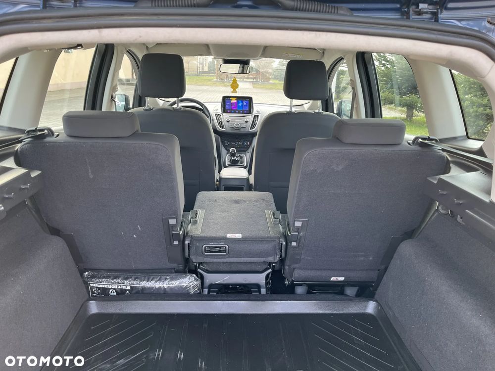 Ford C-MAX - 11