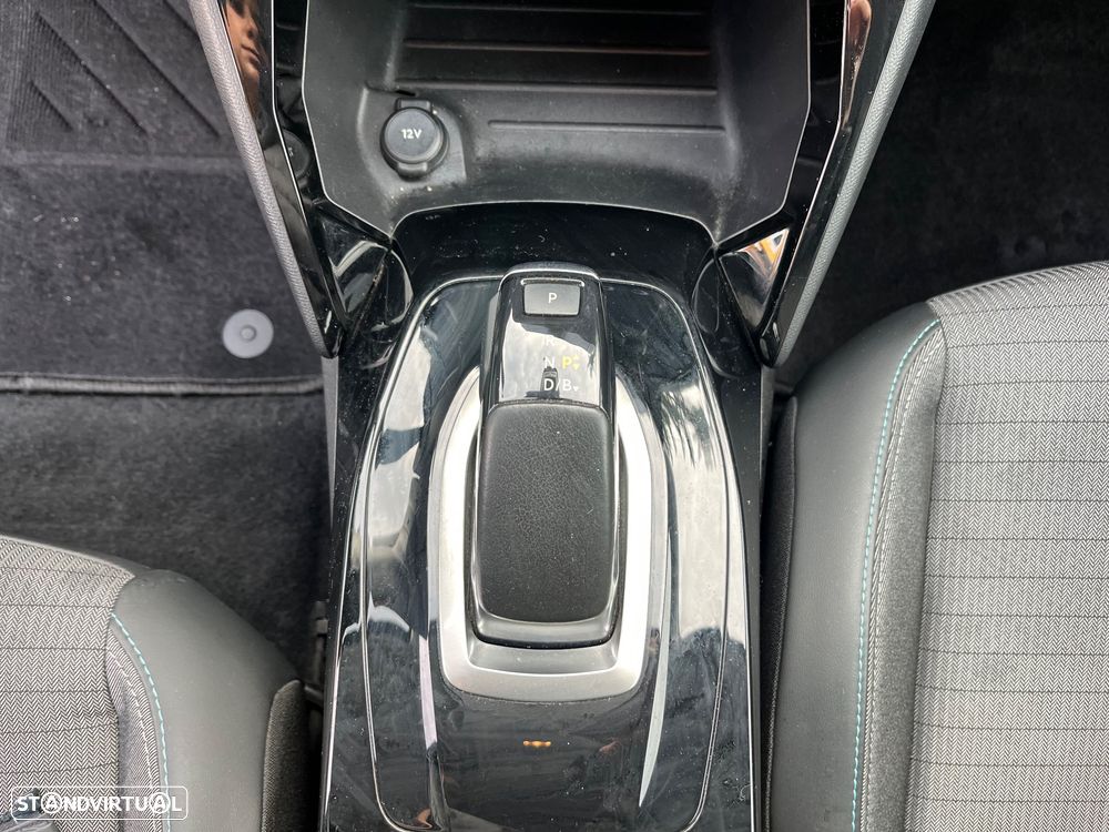 Peugeot e-208 50 kWh Allure Pack - 32