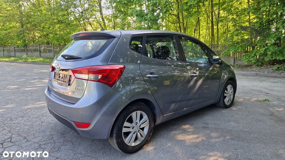 Hyundai ix20 1.4 blue Comfort - 4