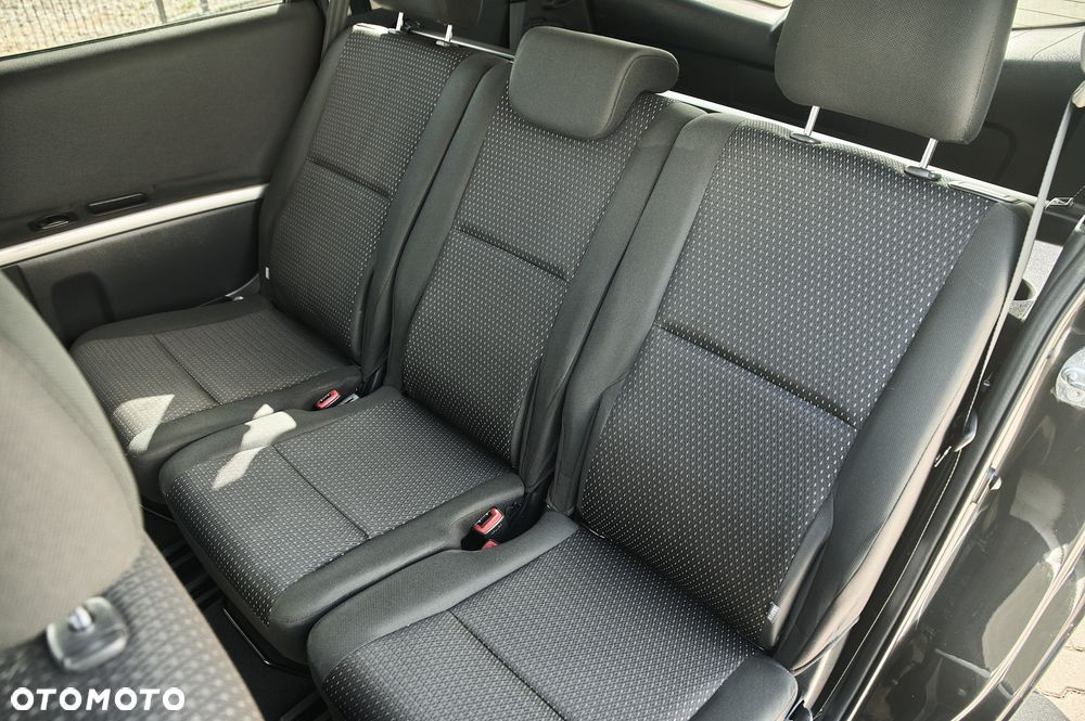 Toyota Corolla Verso - 26