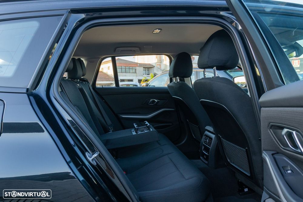 BMW 320 e Auto - 14
