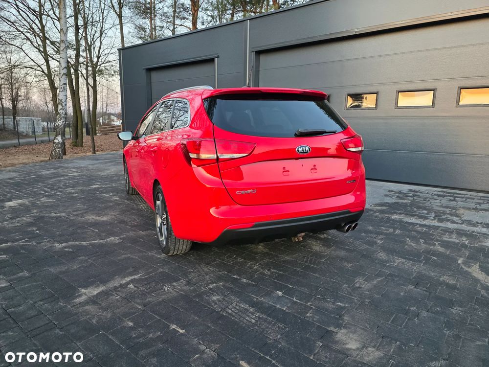 Kia Ceed 1.6 CRDi 136 ISG GT Line - 5